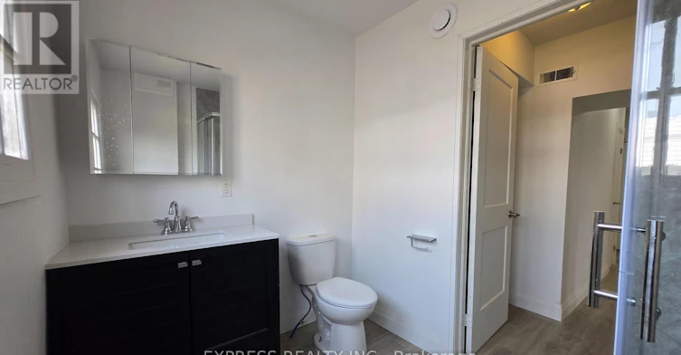 301-252 James Street S, Hamilton, ON, L8P 3B5 - 8
