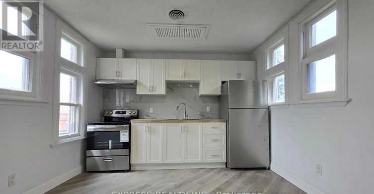 301-252 James Street S, Hamilton, ON, L8P 3B5 - 4