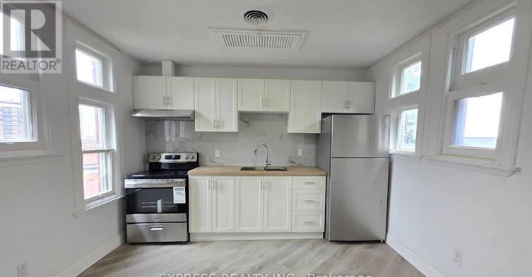 301-252 James Street S, Hamilton, ON, L8P 3B5 - 5