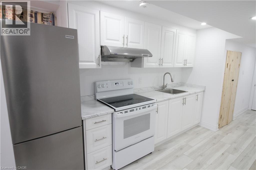 473 Avens Street, Waterloo, ON, N2V 0B6 - 2