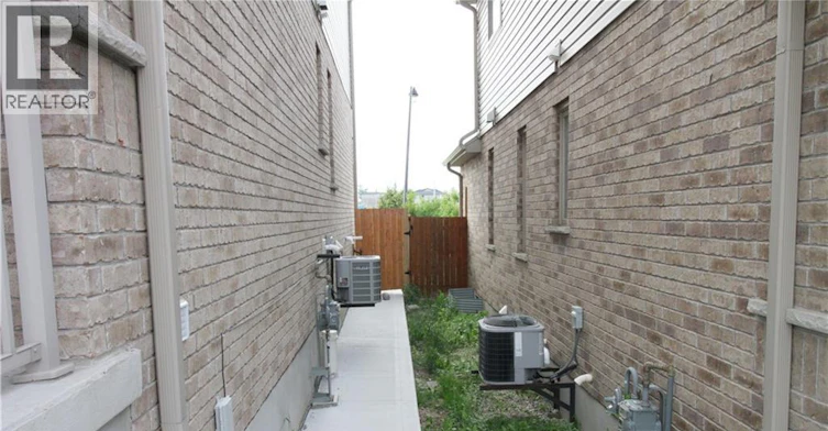 473 Avens Street, Waterloo, ON, N2V 0B6 - 8