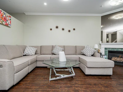 1-14877 58 Avenue - 5