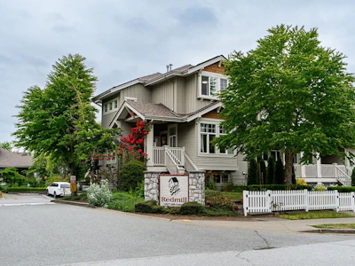 1-14877 58 Avenue - 2