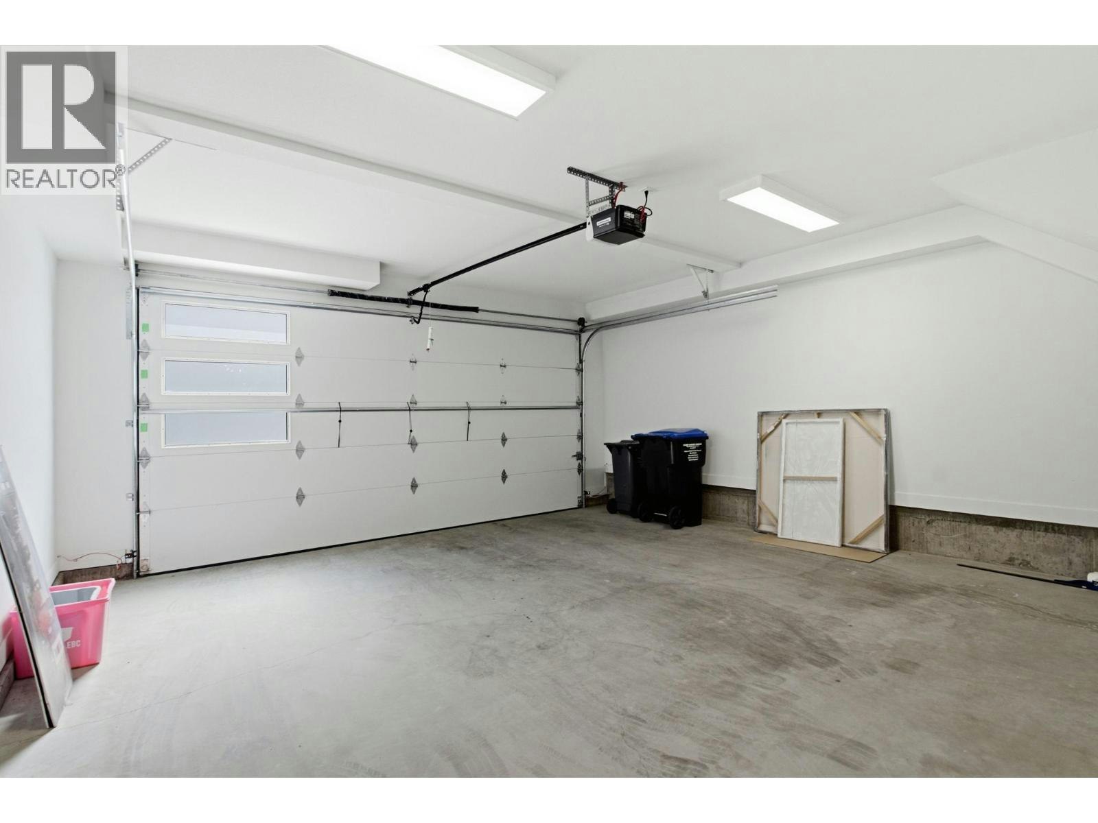 125-610 Academy Way, Kelowna, BC, V1V 0H2 - 31