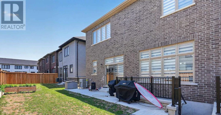 LEVEL-2 1040 Lower Unit A Suddard Avenue, Oshawa, ON, L1L 0V5 - 32