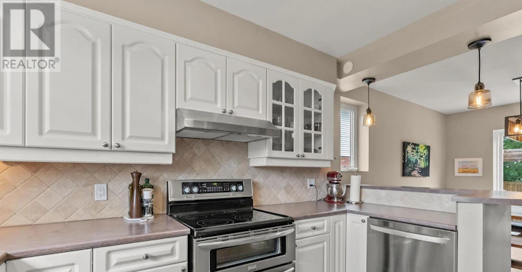 701 Cole Avenue, Ottawa, ON, K2A 2B8 - 7