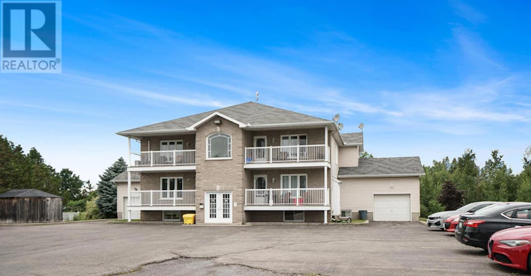 1-525 Russell Road, Clarence-Rockland, ON, K0A 2A0