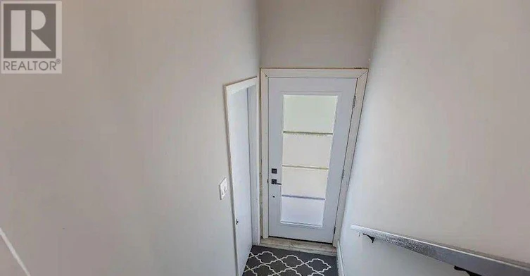 35 Tauvette Street, Ottawa, ON, K1B 3A1 - 6