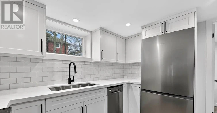 LOWER-3548 Bond Street, Niagara Falls, ON, L2G 6H8 - 2