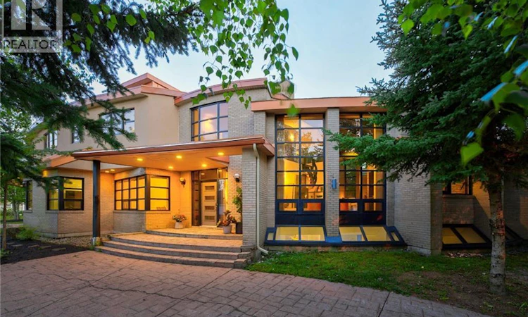 6 Brandywood Court