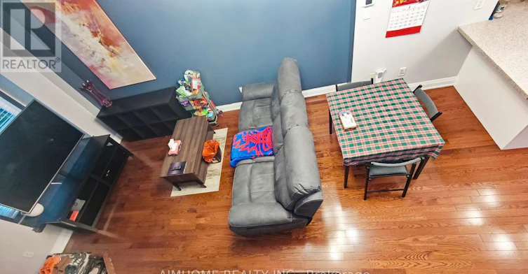 40 Raffeix Lane, Toronto, ON, M5A 0G5 - 5