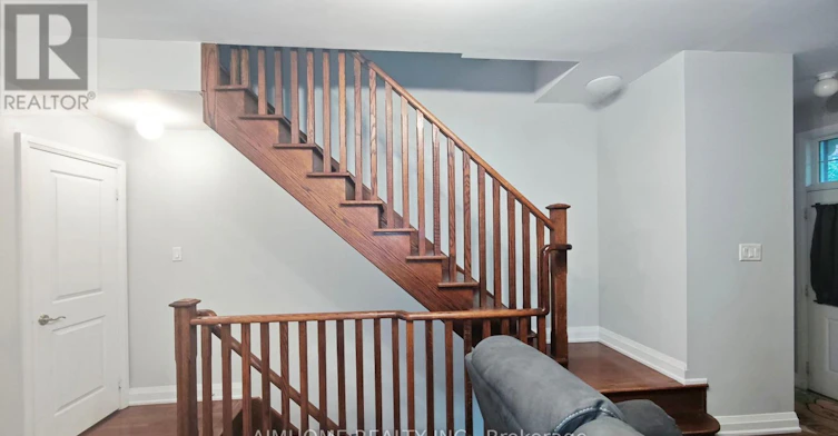 40 Raffeix Lane, Toronto, ON, M5A 0G5 - 7