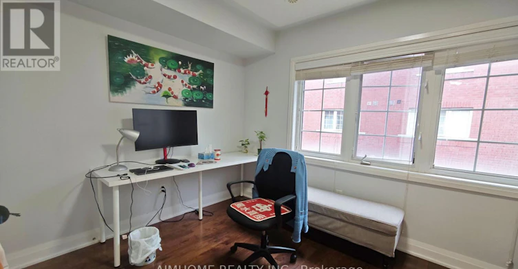 40 Raffeix Lane, Toronto, ON, M5A 0G5 - 10