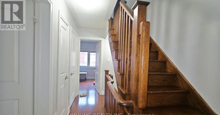40 Raffeix Lane, Toronto, ON, M5A 0G5 - 13