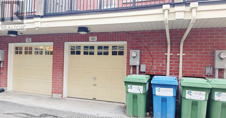 40 Raffeix Lane, Toronto, ON, M5A 0G5 - 26