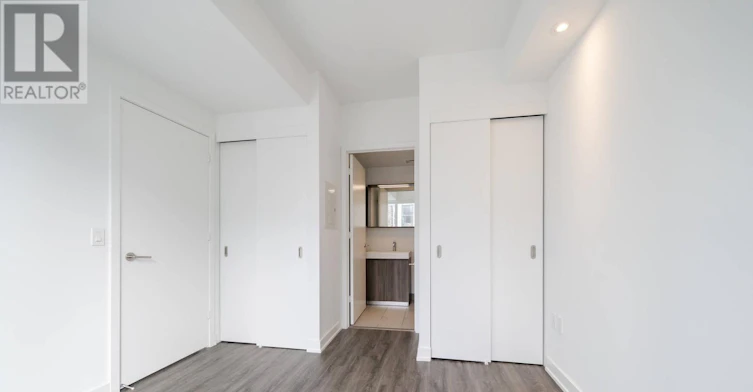 3203-8 Gloucester Street, Toronto, ON, M4Y 0H8 - 16