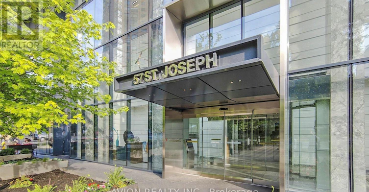 MASTERBDRM 819-57 St Joseph Street, Toronto, ON, M5S 0C5 - 2