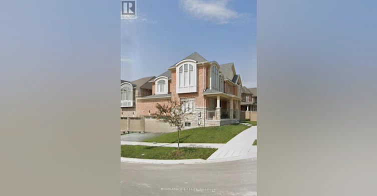BSMT-9 Stott Avenue, Ajax, ON, L1T 0M5
