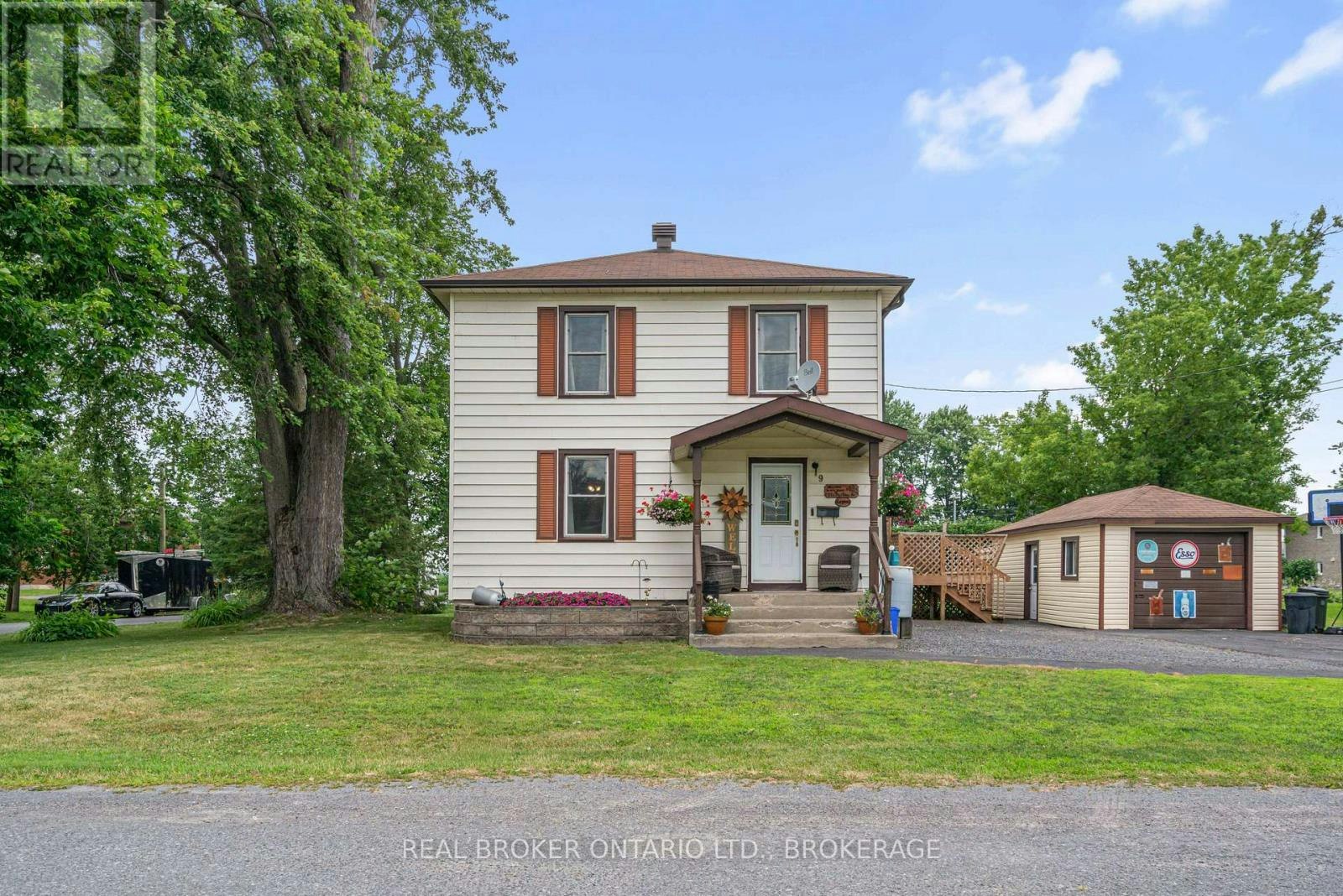 9 Spruce Street, South Glengarry, ON, K0C 1N0