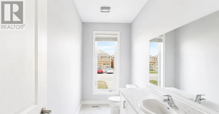 49 Ainslie Hill Crescent, Georgina, ON, L0E 1R0 - 18