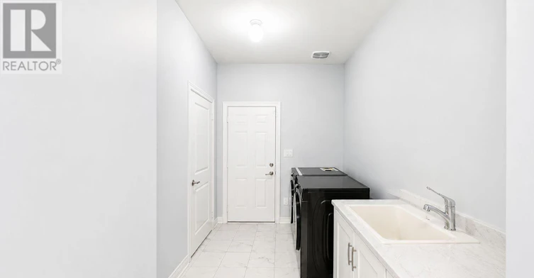49 Ainslie Hill Crescent, Georgina, ON, L0E 1R0 - 13