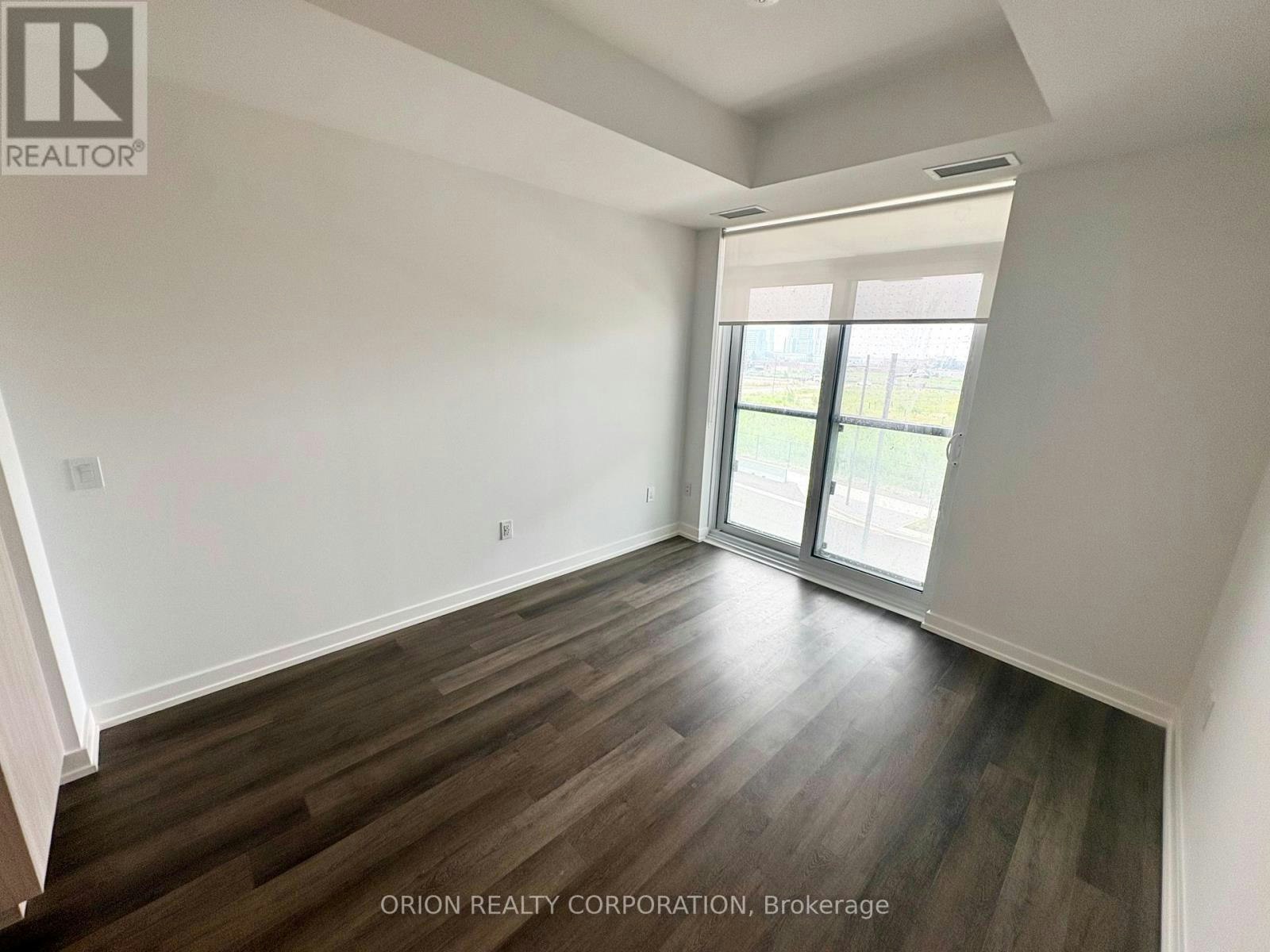 211-5 Meadowdale Road, Toronto, ON, L4K 0C7 - 9