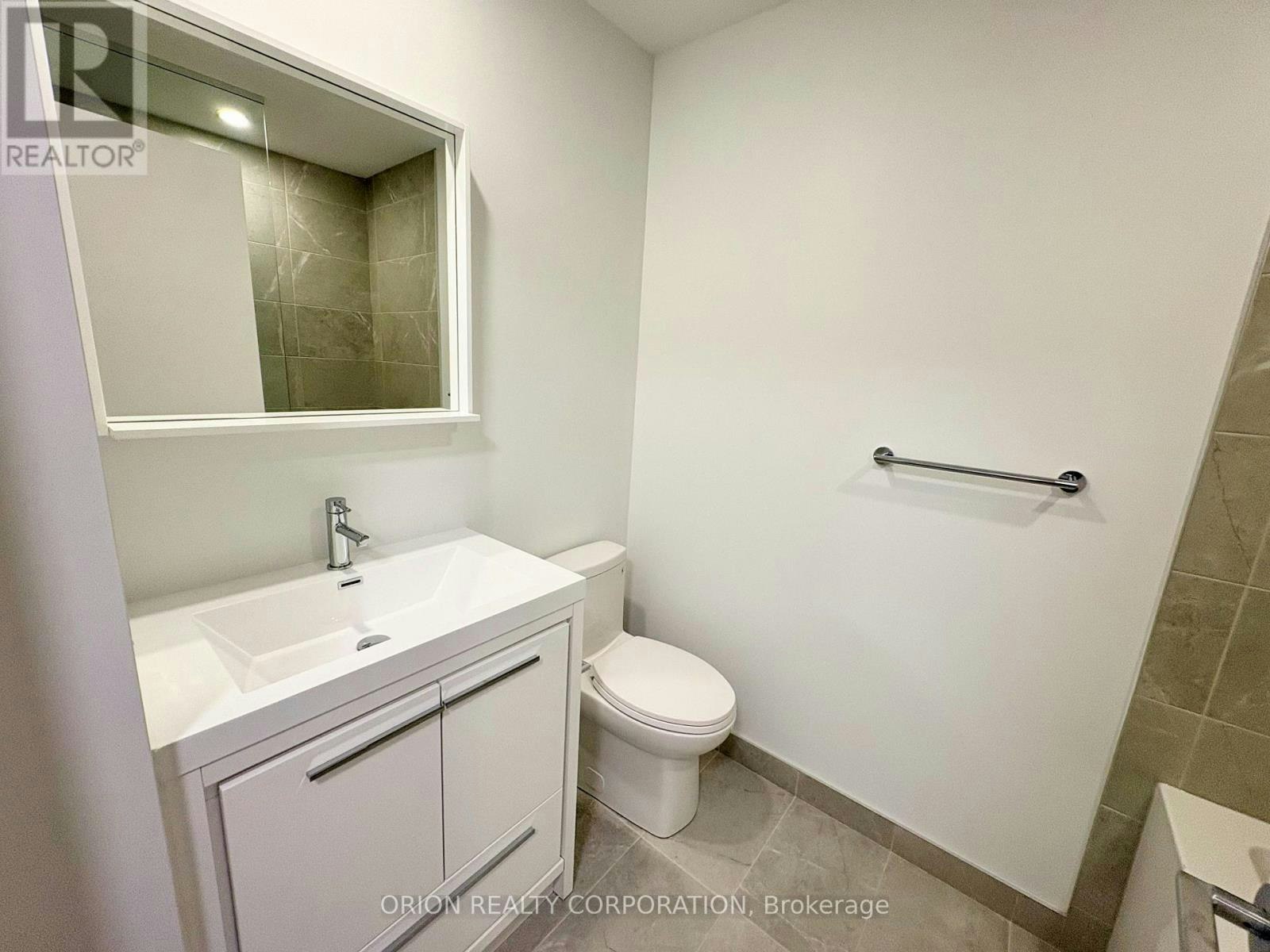 211-5 Meadowdale Road, Toronto, ON, L4K 0C7 - 6