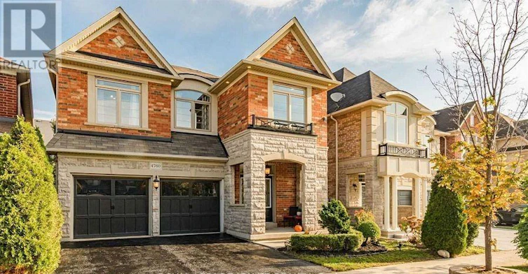 4760 Deforest Crescent, Burlington, ON, L7M 0K1 - 2