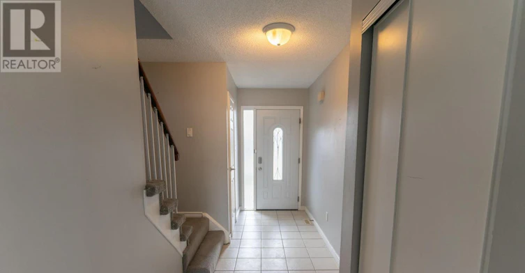 694 Carrying Place, Mississauga, ON, L5C 3W6 - 8