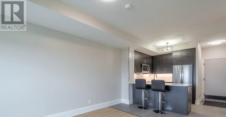 308-345 Wheat Boom Drive, Oakville, ON, L6H 7X5 - 5