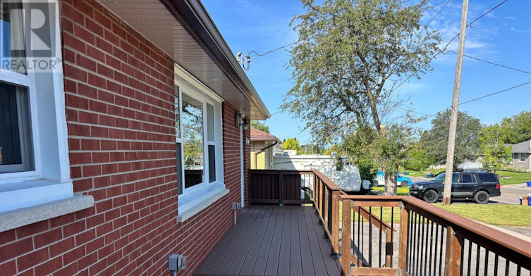1-751 Phillip Murray Avenue, Oshawa, ON, L1J 1J2 - 2