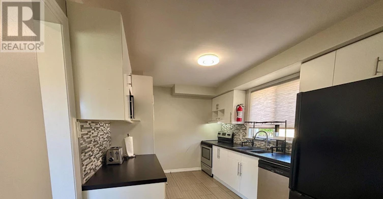 1-751 Phillip Murray Avenue, Oshawa, ON, L1J 1J2 - 7