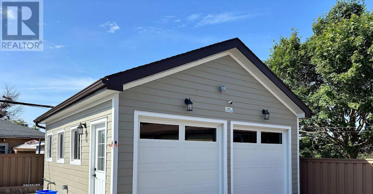 3 (ADU-751 Phillip Murray Avenue, Oshawa, ON, L1J 1J2