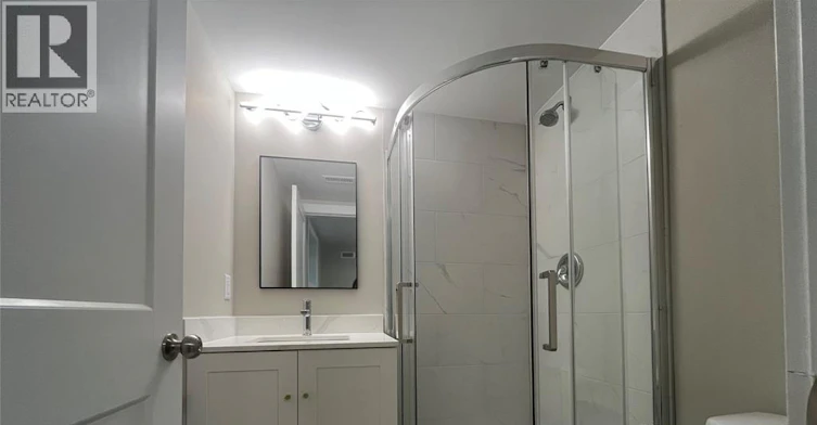 Back Room 1-5-917 Mckay Avenue, Windsor, ON, N9B 2A4 - 16