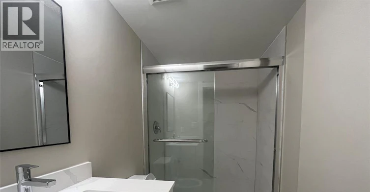 Back Room 1-5-917 Mckay Avenue, Windsor, ON, N9B 2A4 - 18