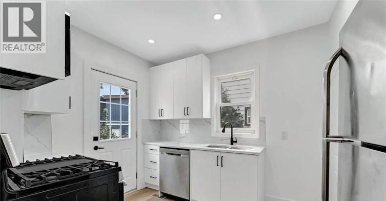 1245 Giles Boulevard East, Windsor, ON, N9A 4G7 - 12