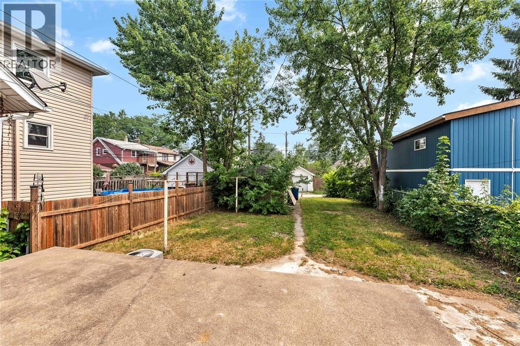 1245 Giles Boulevard East, Windsor, ON, N9A 4G7 - 28