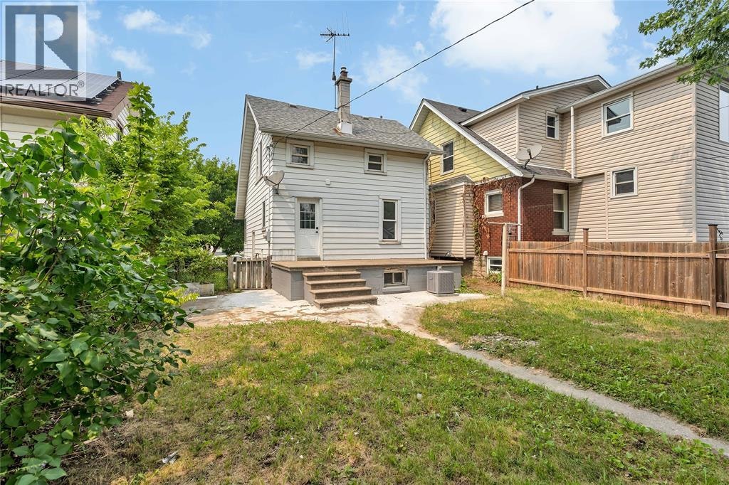 1245 Giles Boulevard East, Windsor, ON, N9A 4G7 - 27