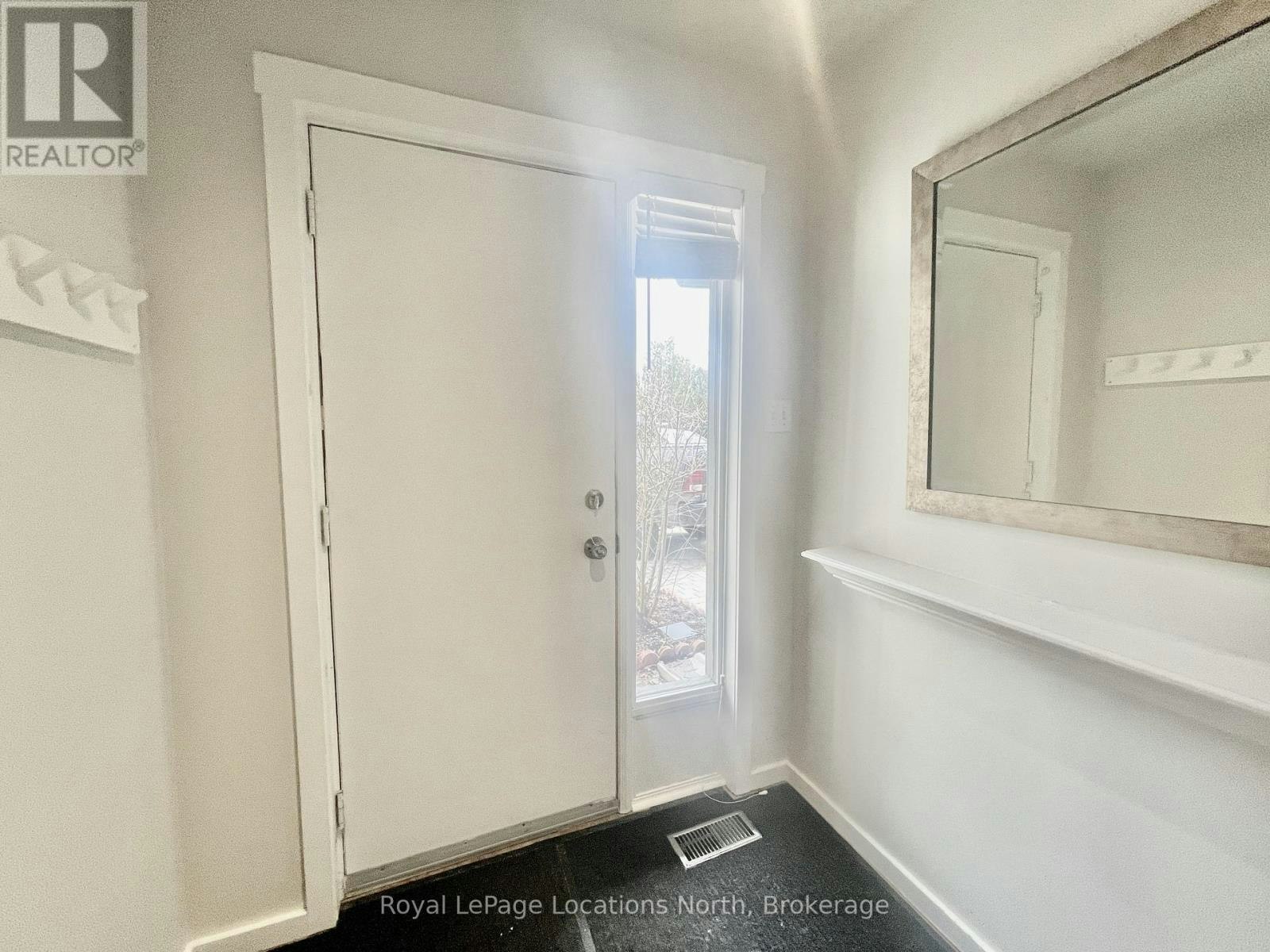 71-149 Fairway Crescent, Collingwood, ON, L9Y 5B4 - 2