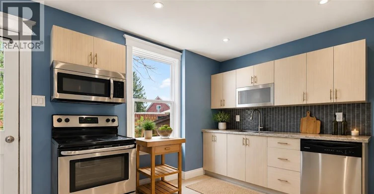 520 John Street N, Hamilton, ON, L8L 4R8 - 19