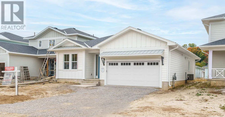 106 Sandcastle Key, Port Stanley, ON, N5L 1C5 - 2