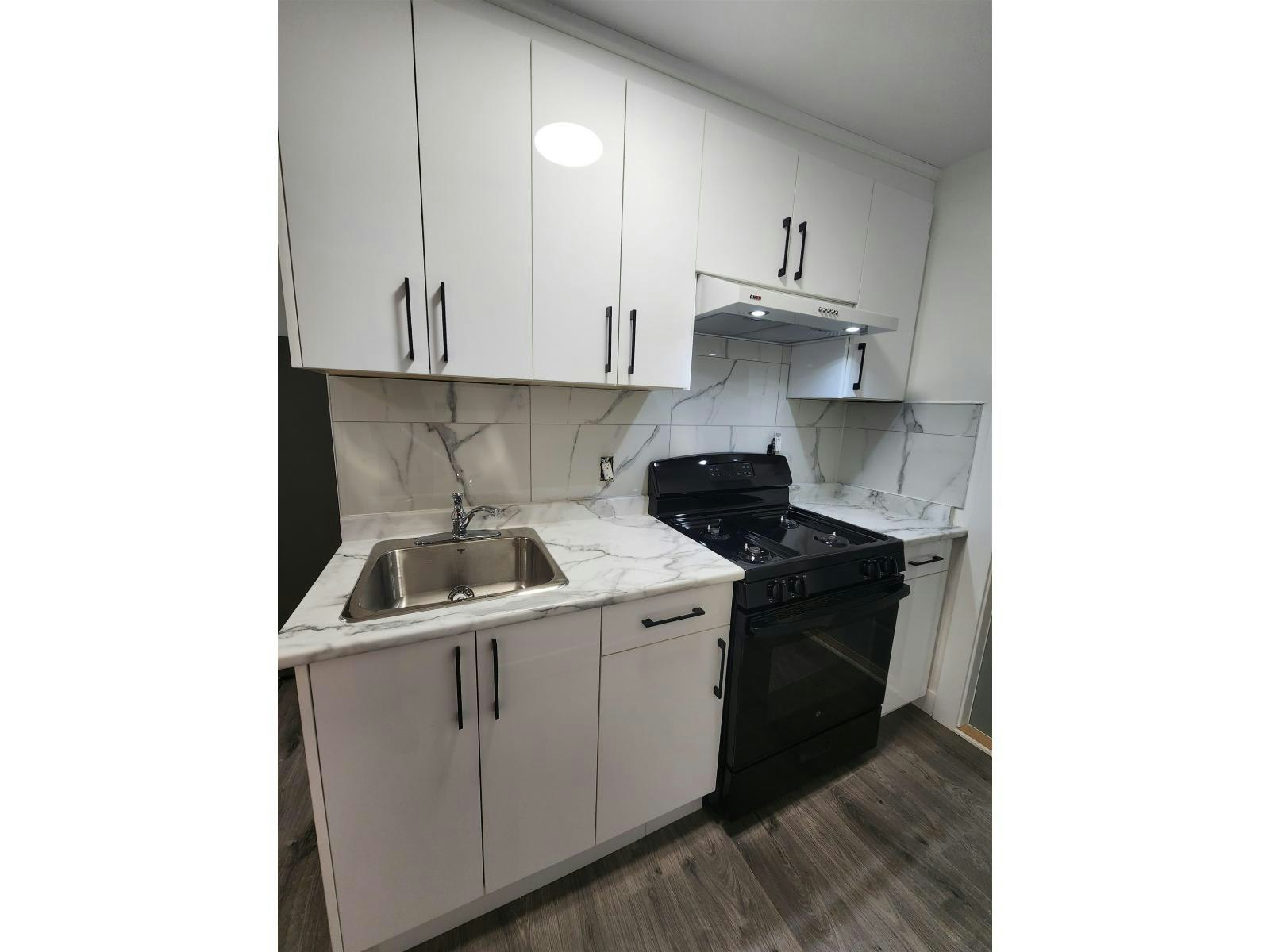 12191 101a Avenue, Surrey, BC, V3V 2Z9 - 15