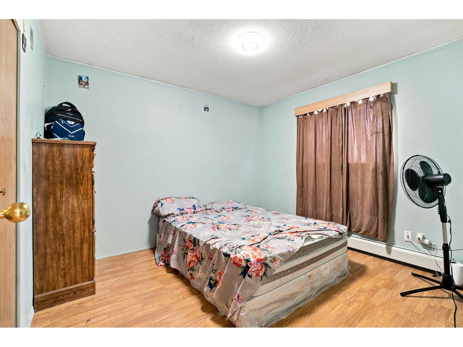 12191 101a Avenue, Surrey, BC, V3V 2Z9 - 13