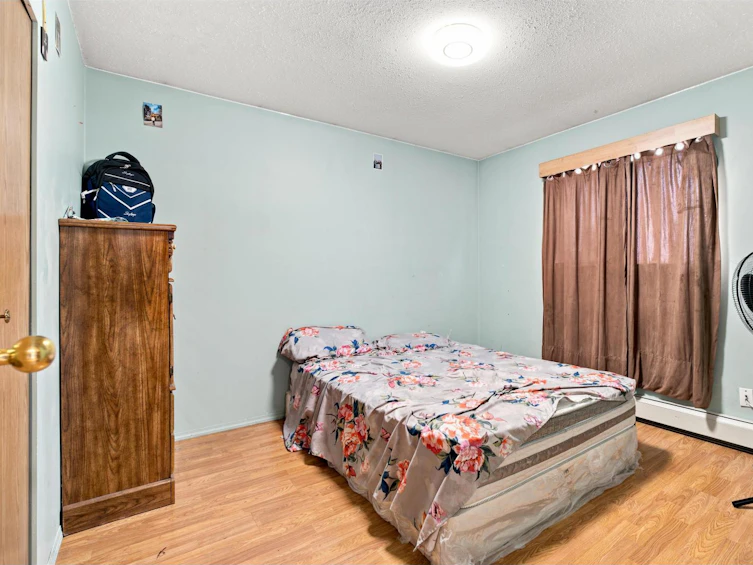 12191 101a Avenue, Surrey, BC, V3V 2Z9 - 13