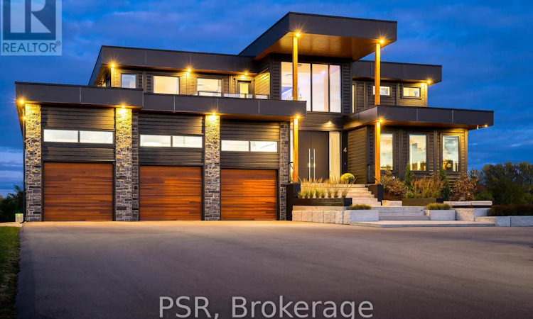 4 Raintree Court