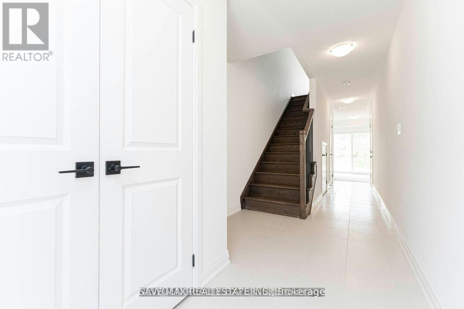 74 Windtree Way, Halton Hills, ON, L7G 0P6 - 3