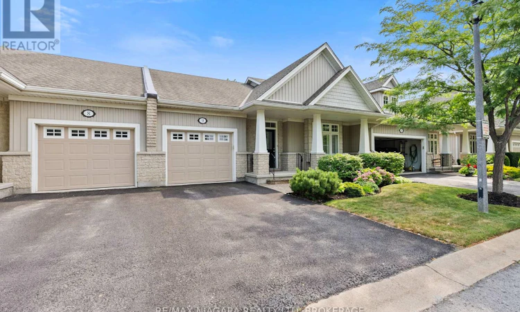 9-92 Loretta Drive