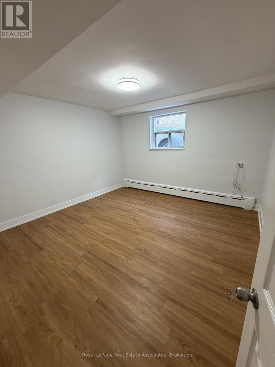 1-3877 Bathurst Street, Toronto, ON, M3H 3N4 - 4