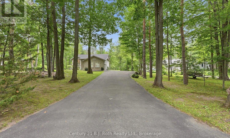 1439 Chapman Road