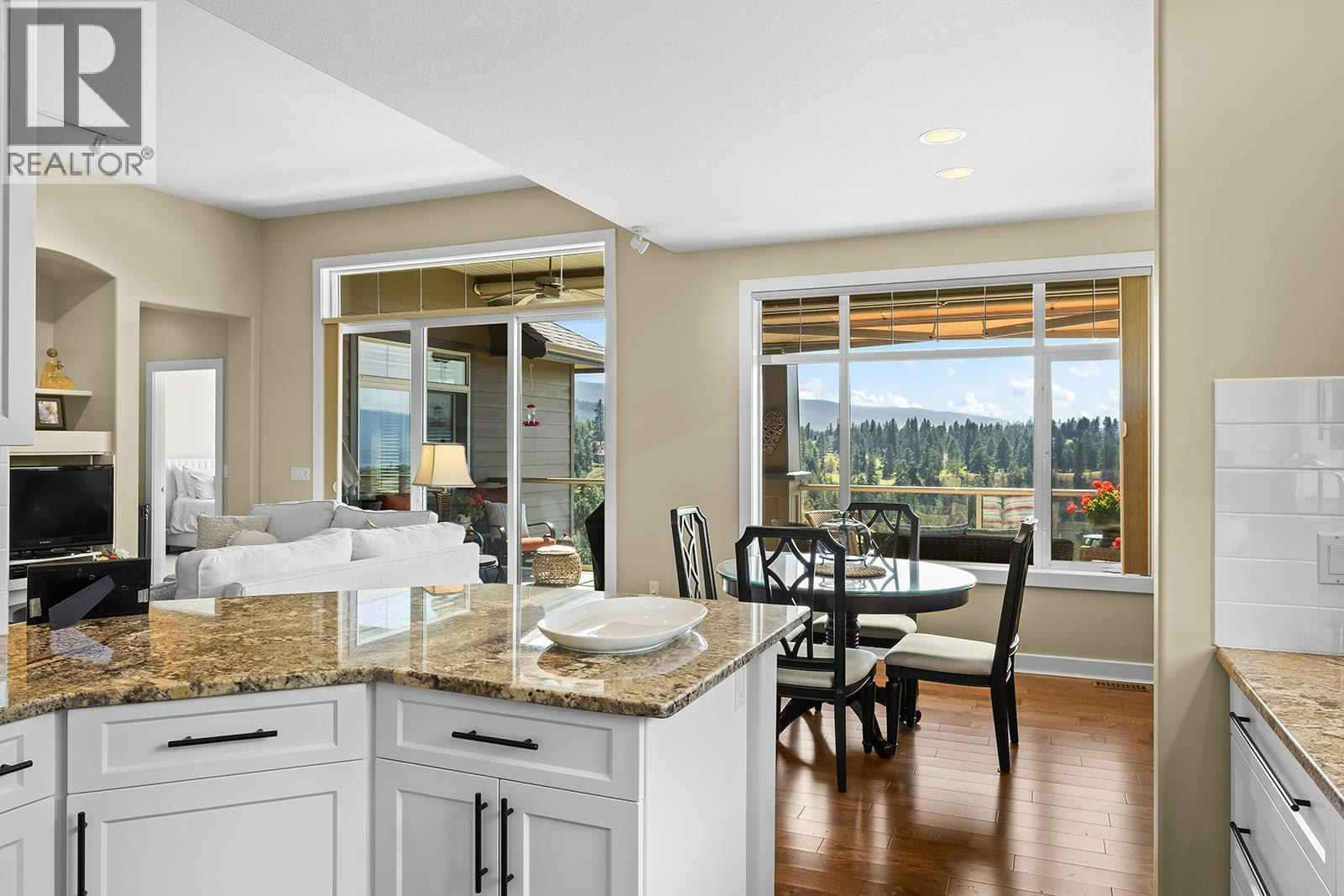 10-3800 Gallaghers Pinnacle Way, Kelowna, BC, V1W 3Z8 - 17